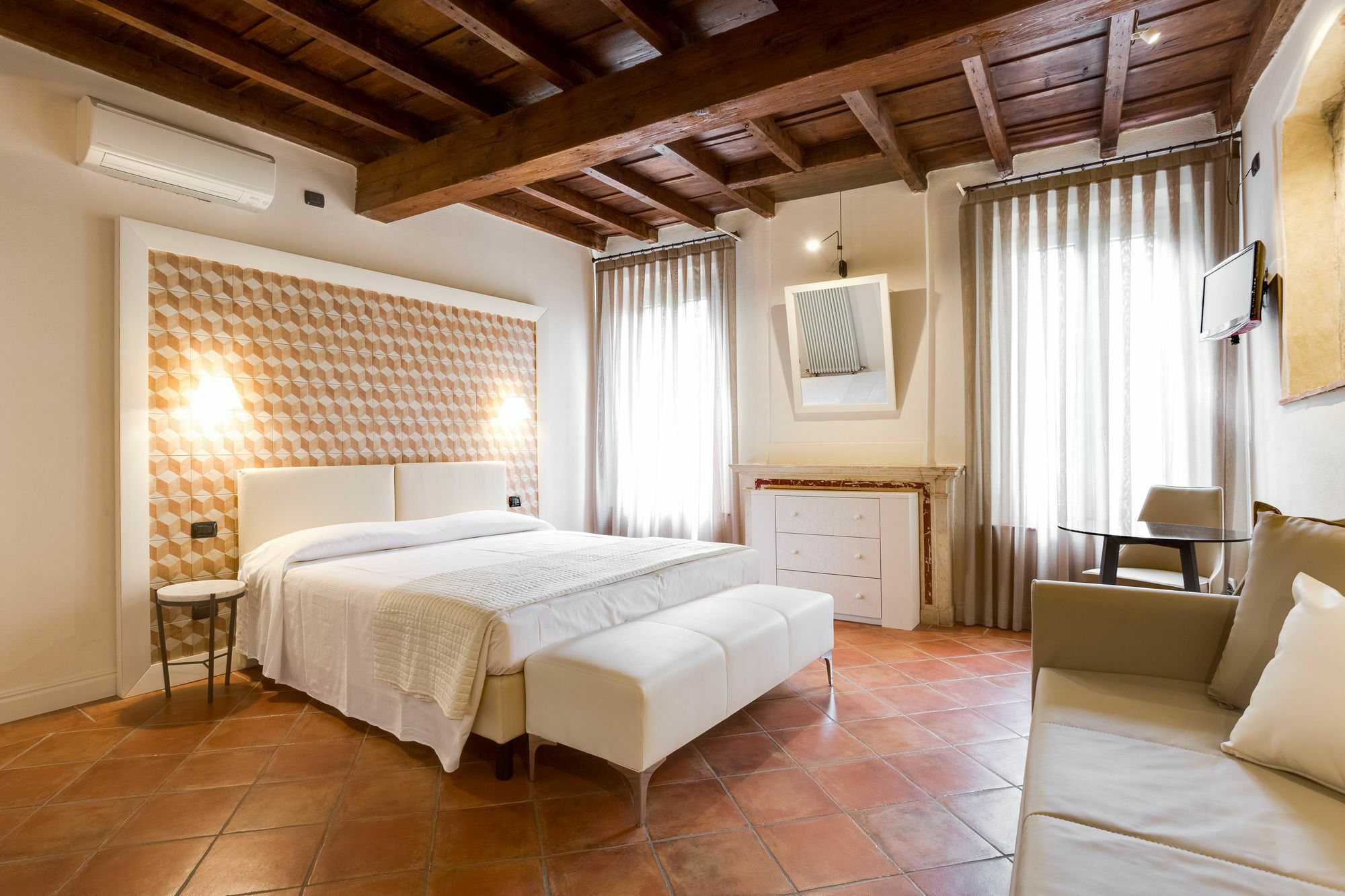 Ferrara Rooms Exterior photo